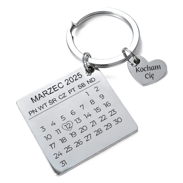 brelok z kalendarzem