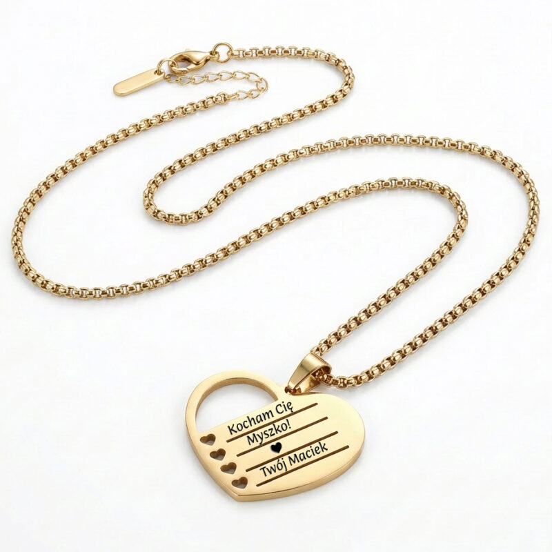 Złoty personalizowany naszyjnik serce z imionami dzieci.